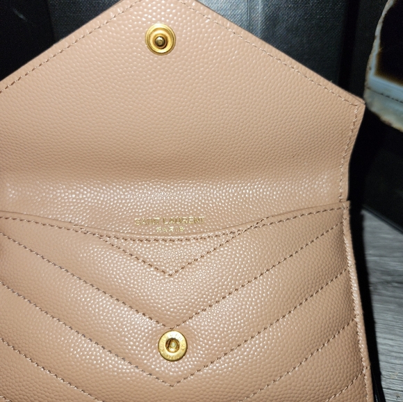 CASSANDRE MATELASSÉ FRAGMENTS FLAP CARD CASE IN LAMBSKIN - Picture 12 of 12